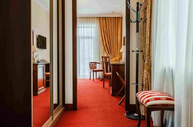 Однокомнатный двухместный номер (Стандарт 1 категории — 26 м2)