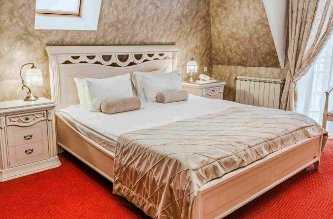 Двухкомнатный двухместный номер (Люкс — 56 м2)